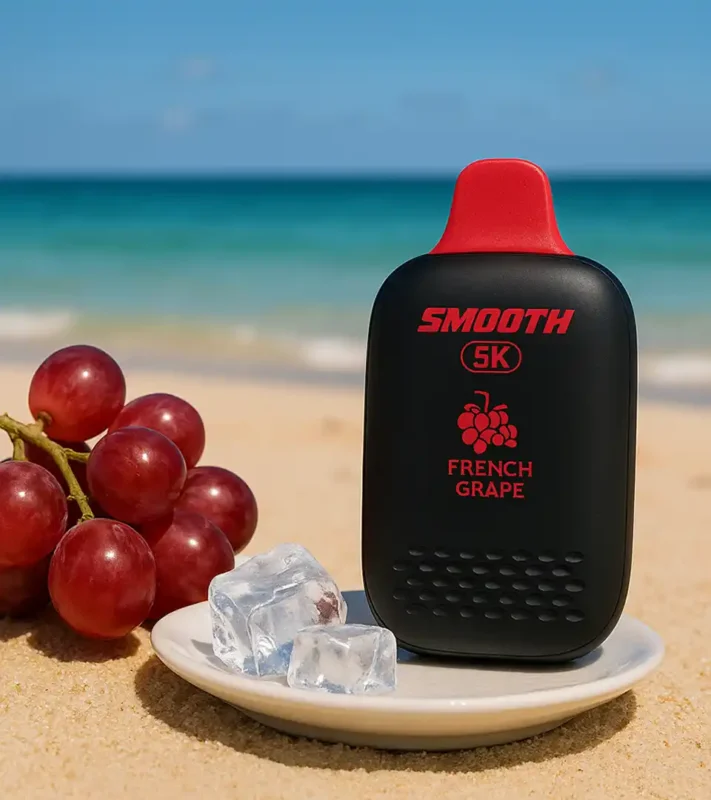 ديسبوسيبل Smooth 5K Grape Ice مع 5000 نفس بطعم عنب مثلج